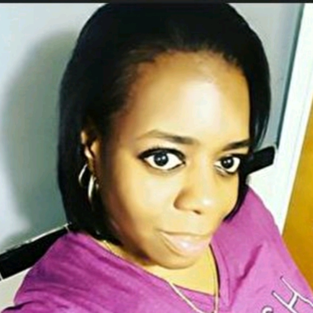 Meet your Posher, Lakhesa